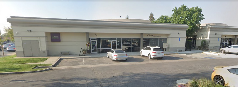 3300 Truxtun Ave, Bakersfield, CA for lease - Building Photo - Image 2 of 8