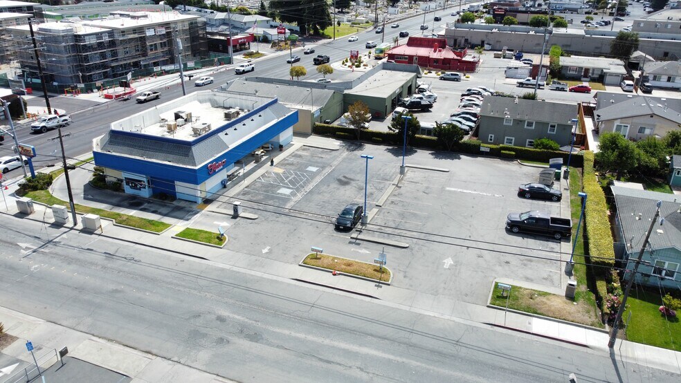 1487 Freedom Blvd, Watsonville, CA à louer - Photo du bâtiment - Image 2 de 15