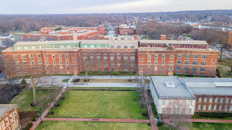 1975 Noble Rd, East Cleveland, OH for lease - Building Photo - Image 2 of 28