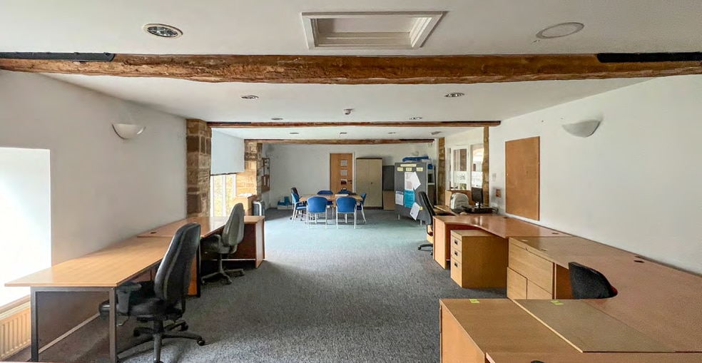 Tithe Barn Way, Northampton for sale - Interior Photo - Image 3 of 5