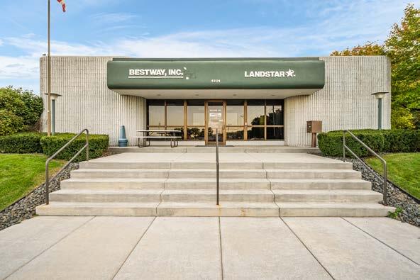 1201 S Concord St S, South Saint Paul, MN à vendre - Photo du bâtiment - Image 2 de 6