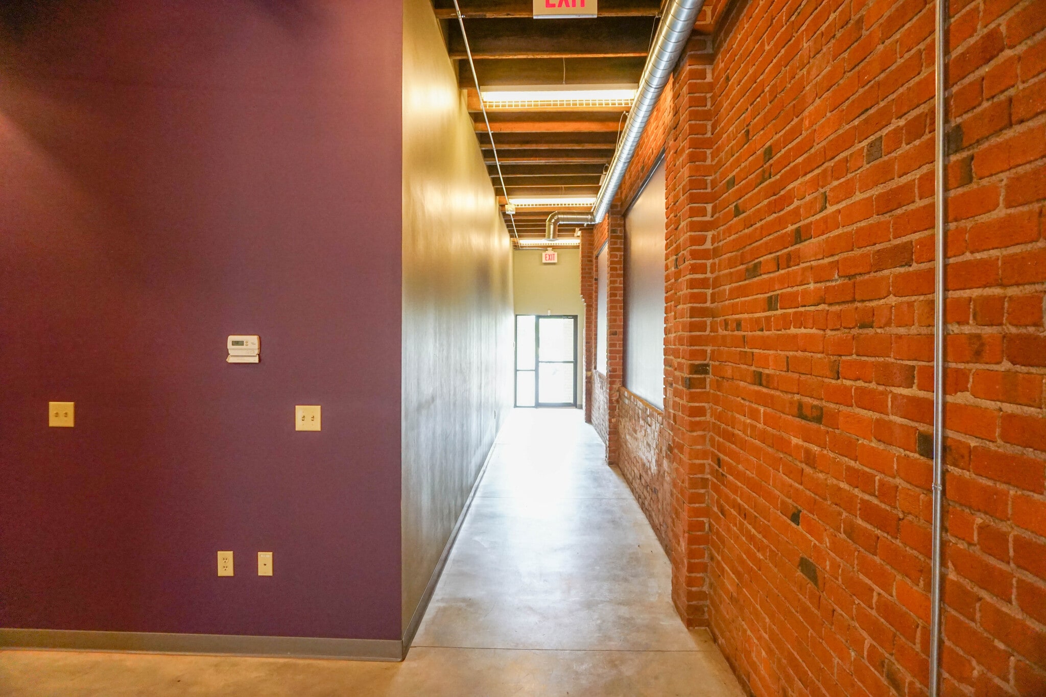 535 W Douglas Ave, Wichita, KS for lease Building Photo- Image 1 of 6