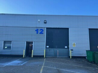 Plus de détails pour 13 Lovelace Rd, Bracknell - Industriel à louer