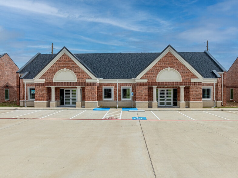 7103 S Peek Rd, Richmond, TX for sale - Building Photo - Image 1 of 34