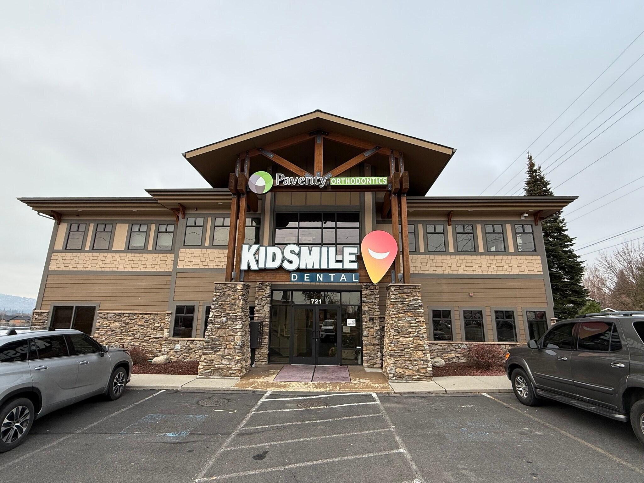 721 N Pines Rd, Spokane, WA for lease Primary Photo- Image 1 of 2