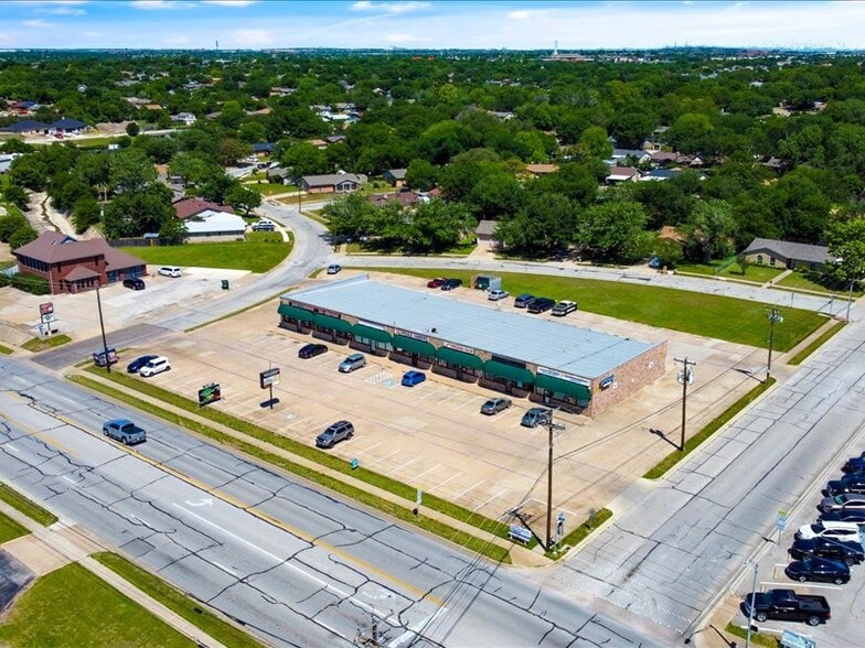 6101 Watauga Rd, Watauga, TX for lease - Building Photo - Image 1 of 10