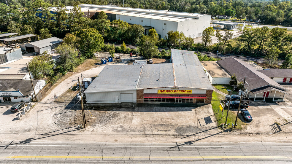 2751 E Davis St, Conroe, TX for sale - Building Photo - Image 3 of 42