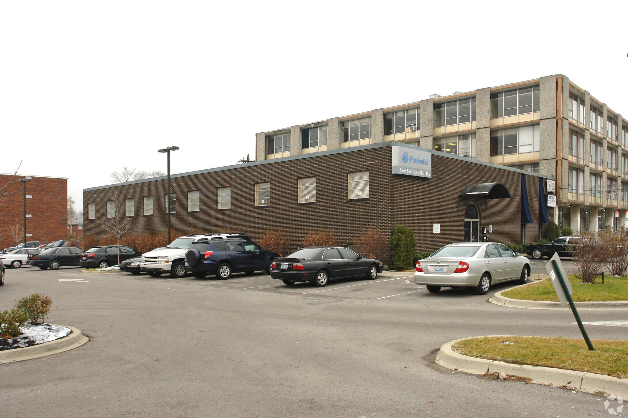 3411 Bardstown Rd, Louisville, KY for lease Primary Photo- Image 1 of 10