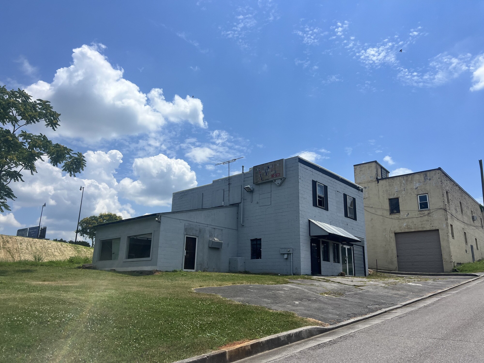 116 Tennessee St, Maryville, TN for lease Building Photo- Image 1 of 5