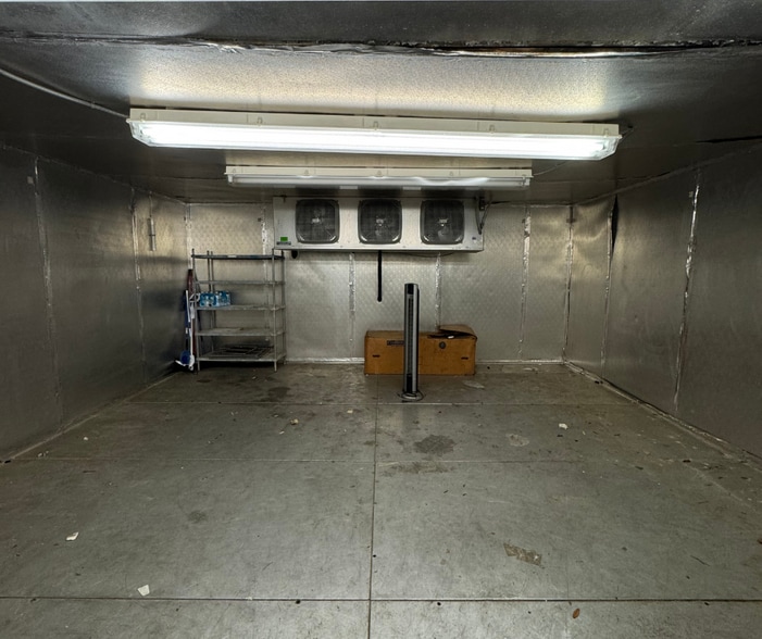 4767 Rivers Ave, Charleston, SC for lease - Building Photo - Image 2 of 18