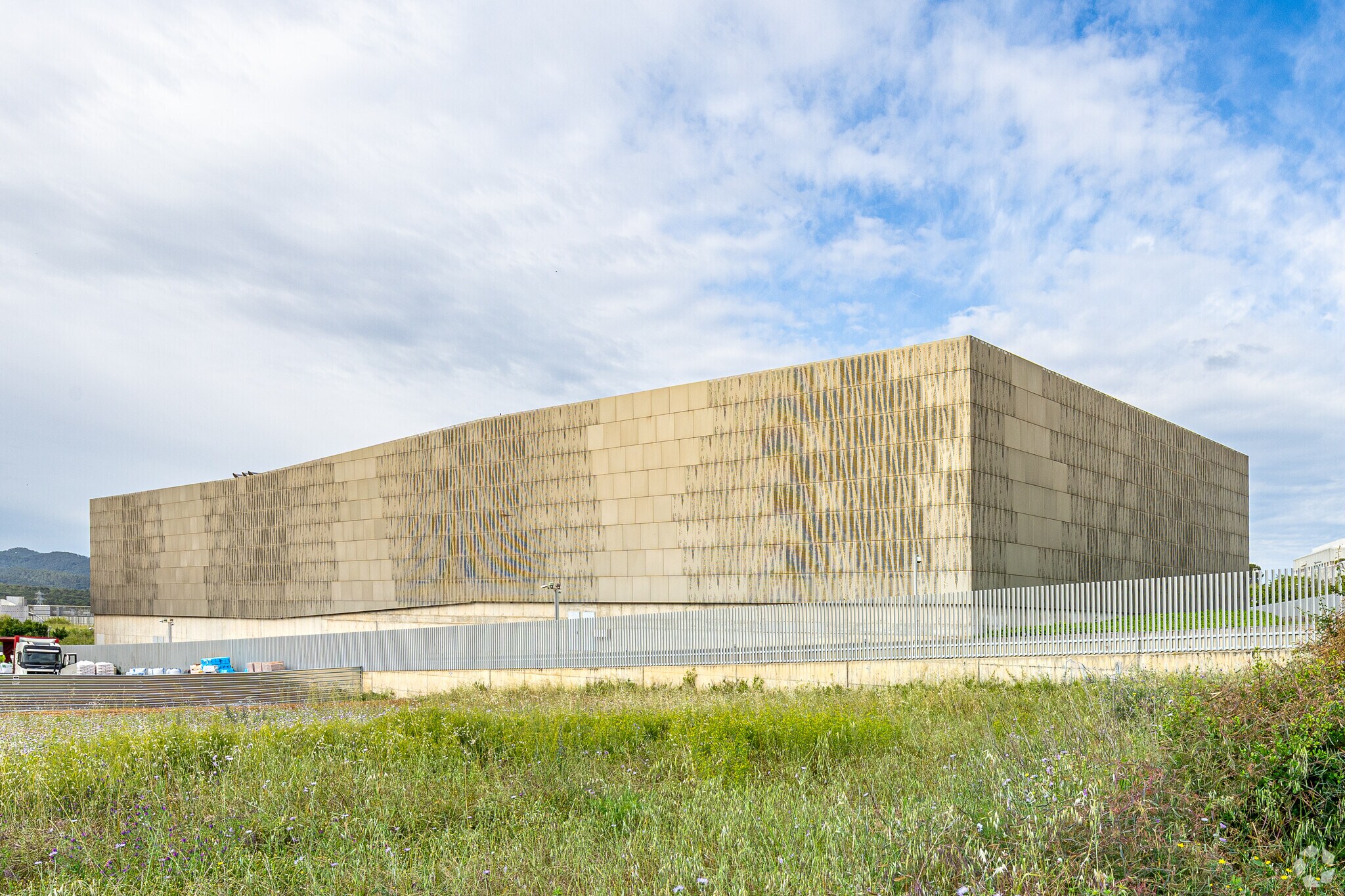 Carrer de la Creu Casas, 85, Cerdanyola del Vallès, Barcelona à louer Photo principale- Image 1 de 4