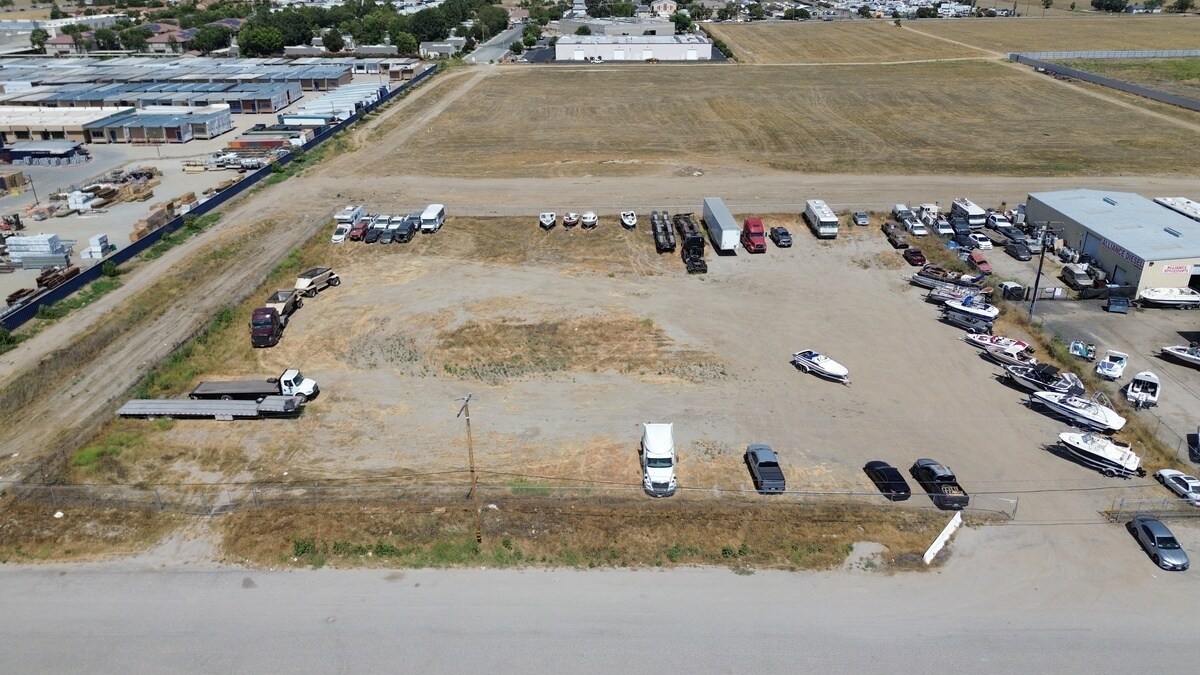 S Juanita St, Hemet, CA à vendre Photo du bâtiment- Image 1 de 4