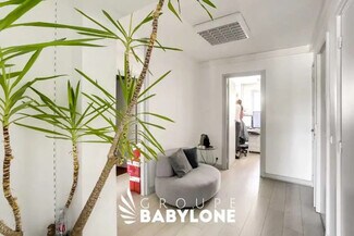 Plus de détails pour Bureau à louer