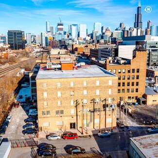 Plus de détails pour 345 N Loomis St, Chicago, IL - Commerce de détail à louer