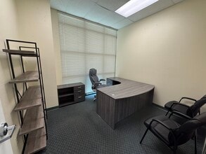 111-135 D'Arcy Pky, Lathrop, CA à louer Photo intérieure- Image 1 de 9