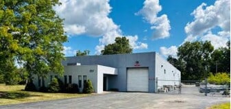 1157 Manufacturers Dr, Westland MI - Commercial Property