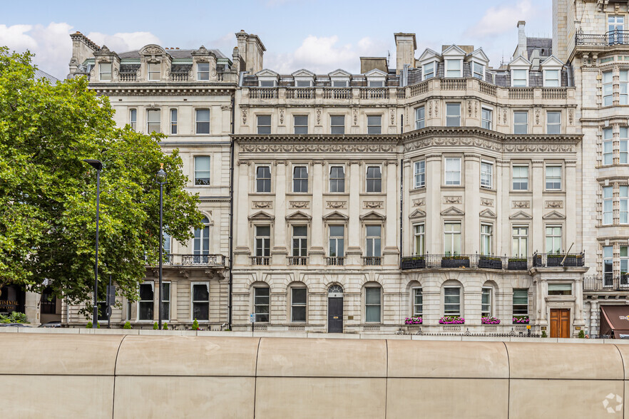 139 Piccadilly, London for sale - Primary Photo - Image 1 of 9