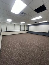 6003 Veterans Pky, Columbus, GA for lease Interior Photo- Image 1 of 2