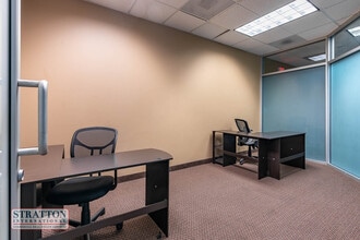28422-28426 Constellation Rd, Valencia, CA for lease Interior Photo- Image 2 of 2