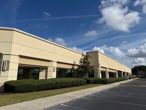 5022 Gate Pky, Jacksonville, FL for lease Building Photo- Image 2 of 9