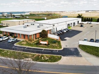 Plus de détails pour 1325 SW Market St, Lee's Summit, MO - Industriel à vendre
