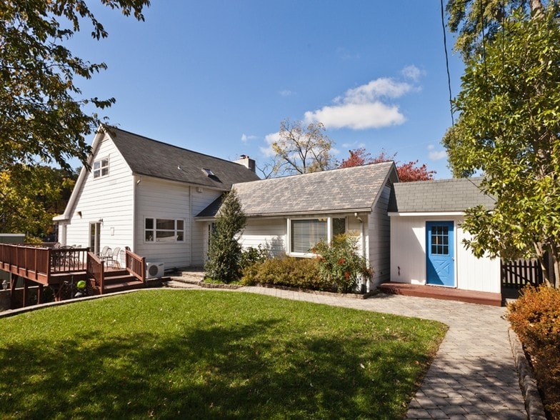 35 Beulah Rd, New Britain, PA for sale - Building Photo - Image 2 of 27