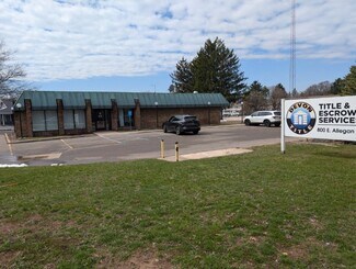 Plus de détails pour 800 E Allegan St, Otsego, MI - Commerce de détail à vendre