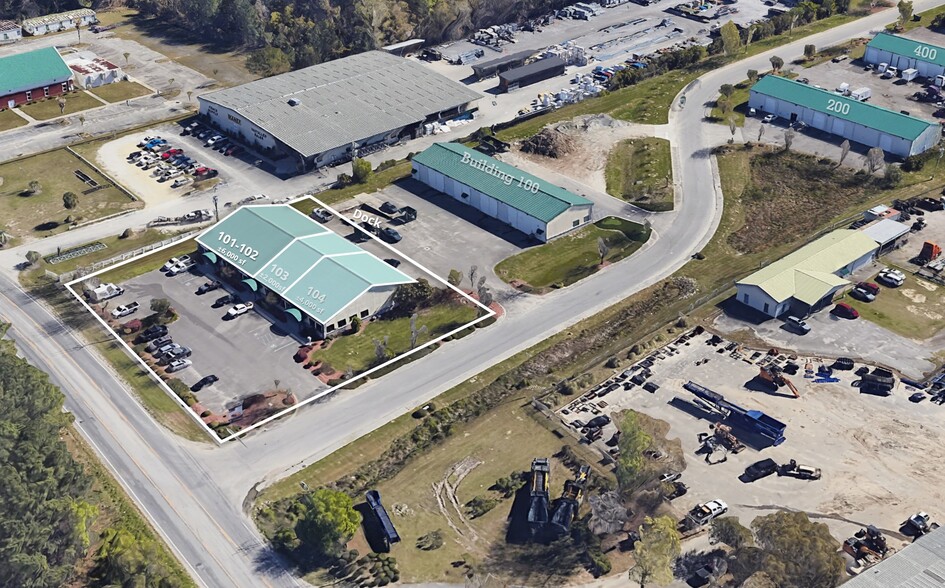 7178 Cross County Rd, Charleston, SC for lease - Building Photo - Image 1 of 14