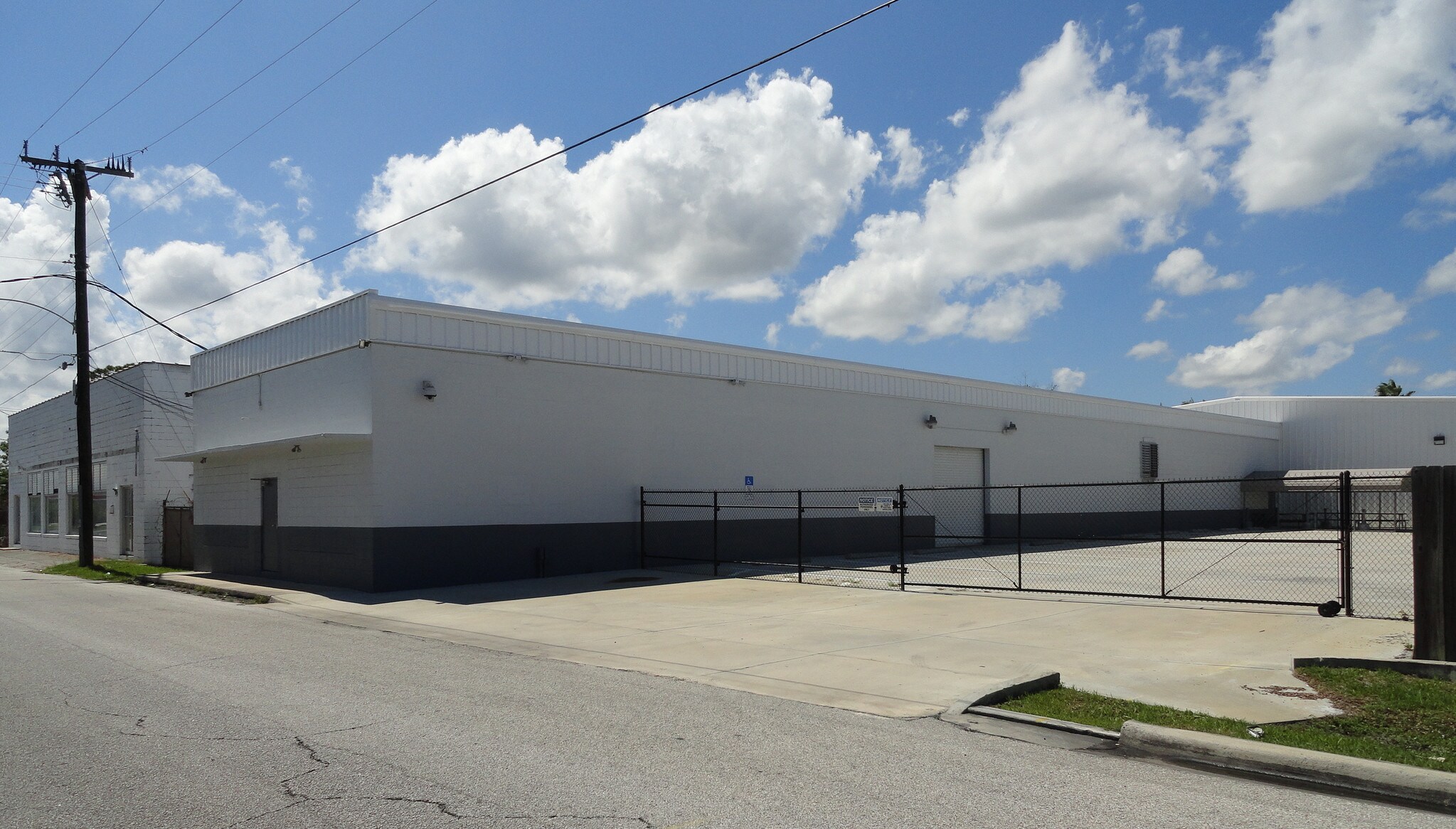 534 Saint Johns St, Cocoa, FL for sale Primary Photo- Image 1 of 4