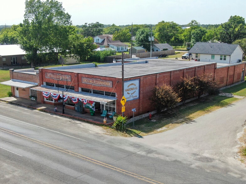 7228 Main Street, Iola, TX for sale - Building Photo - Image 2 of 16