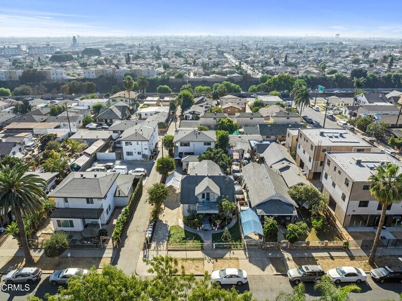 3514 E 7th St, Los Angeles, CA à vendre - Photo du bâtiment - Image 3 de 10