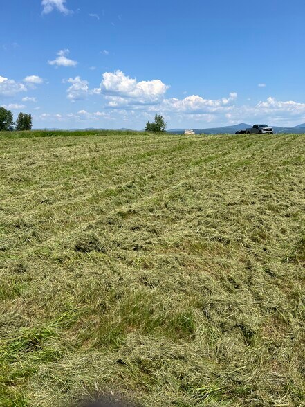 Industrial Ln, Berlin, VT à vendre - Photo du bâtiment - Image 3 de 4