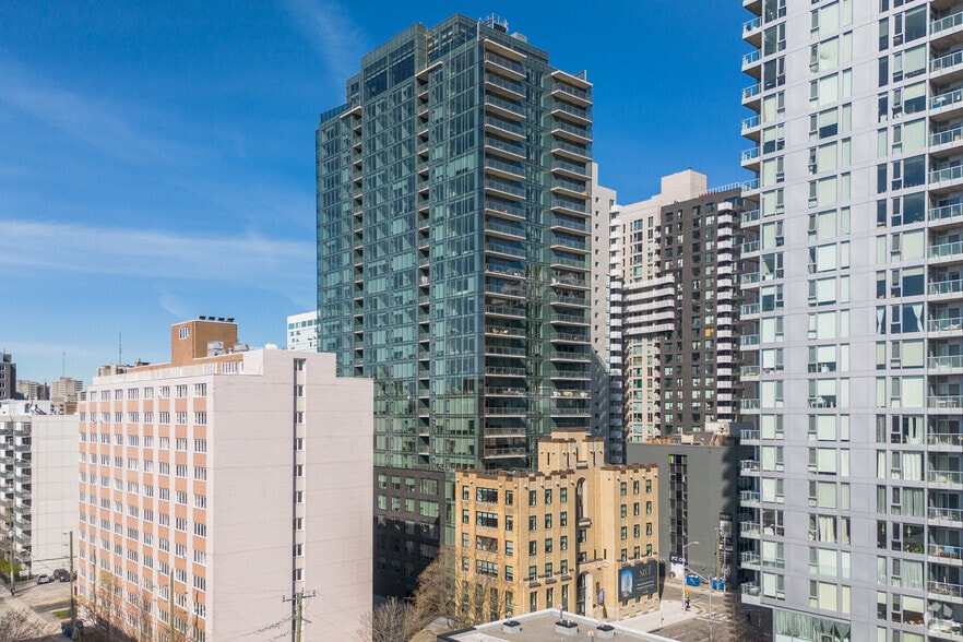 180 Metcalfe St, Ottawa, ON for lease - Primary Photo - Image 1 of 10