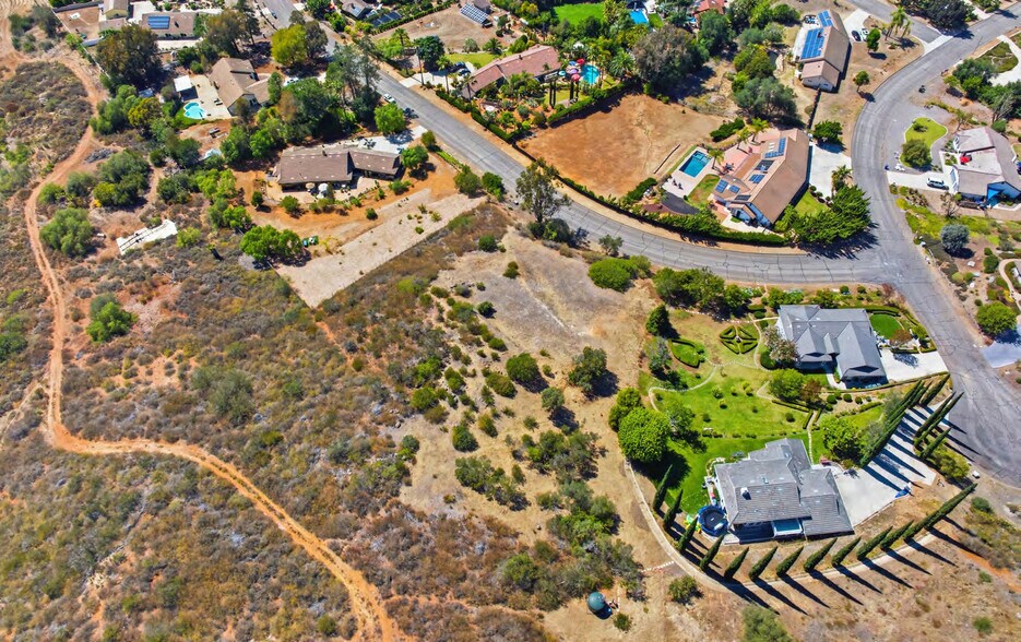 0 Cox Rd, San Marcos, CA à vendre - Aérien - Image 1 de 4