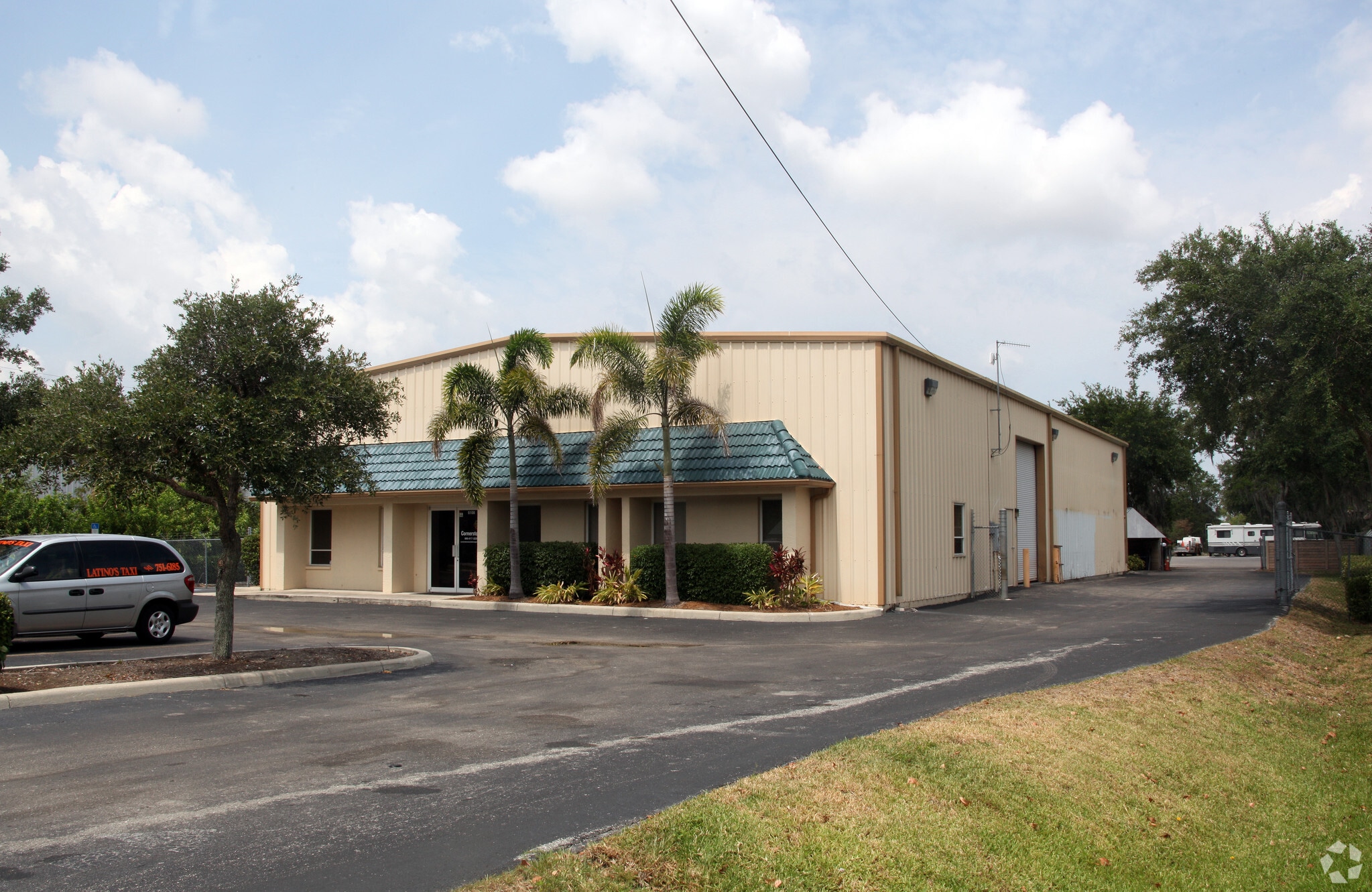 6108 33rd St E, Bradenton, FL for sale Primary Photo- Image 1 of 5