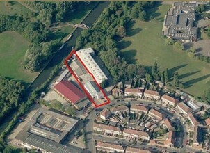 58 Kingsbridge Crescent, Southall, MDS - Aerial map view