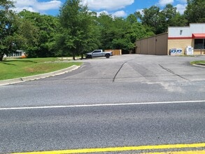 13199 Greensboro Rd, Greensboro, MD for lease Interior Photo- Image 2 of 12