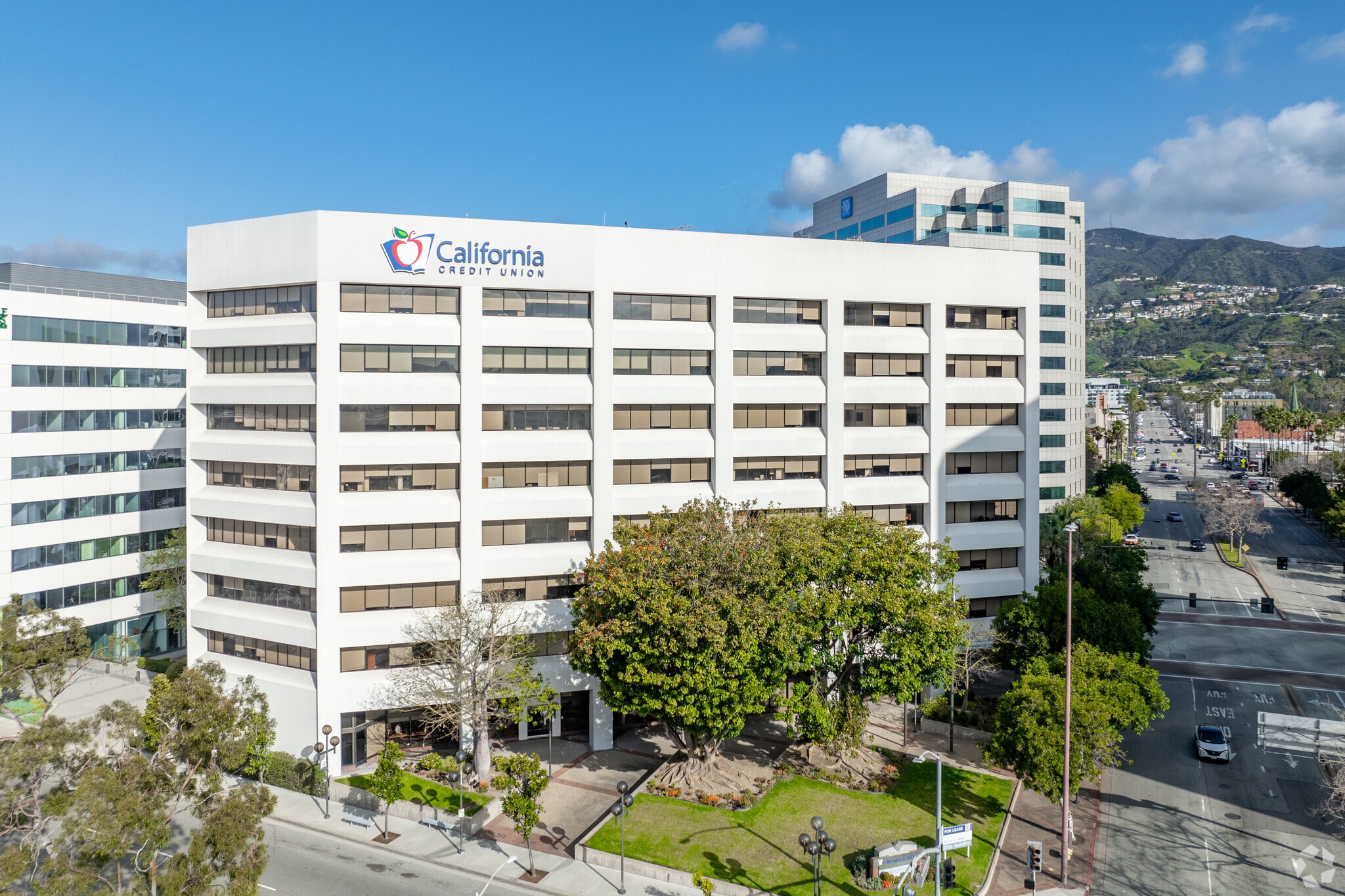 701 N Brand Blvd, Glendale, CA for sale Building Photo- Image 1 of 9