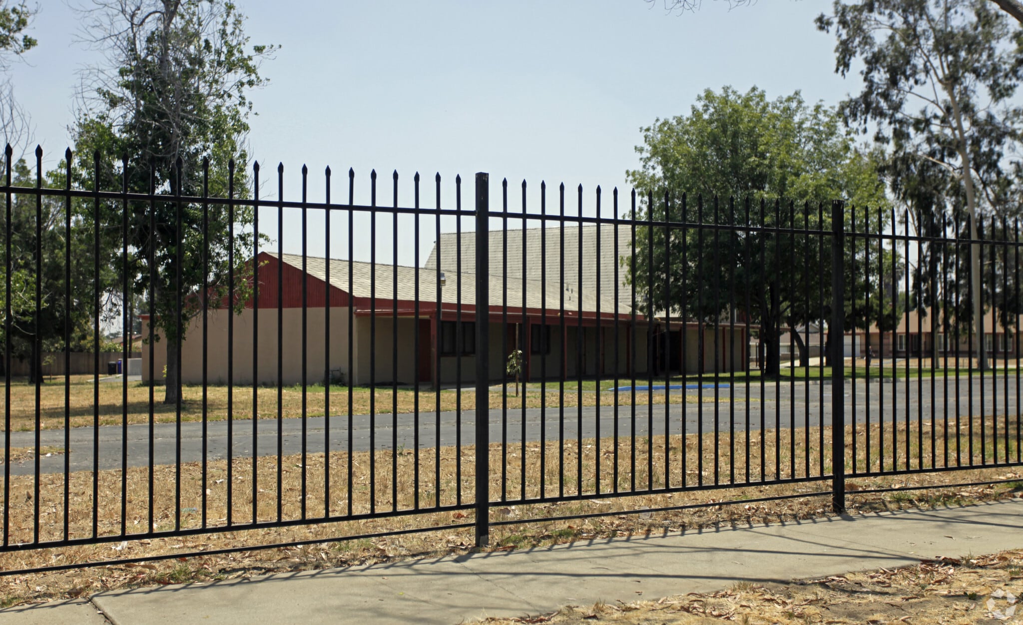 625 N Eucalyptus Ave, Rialto, CA for lease Primary Photo- Image 1 of 18