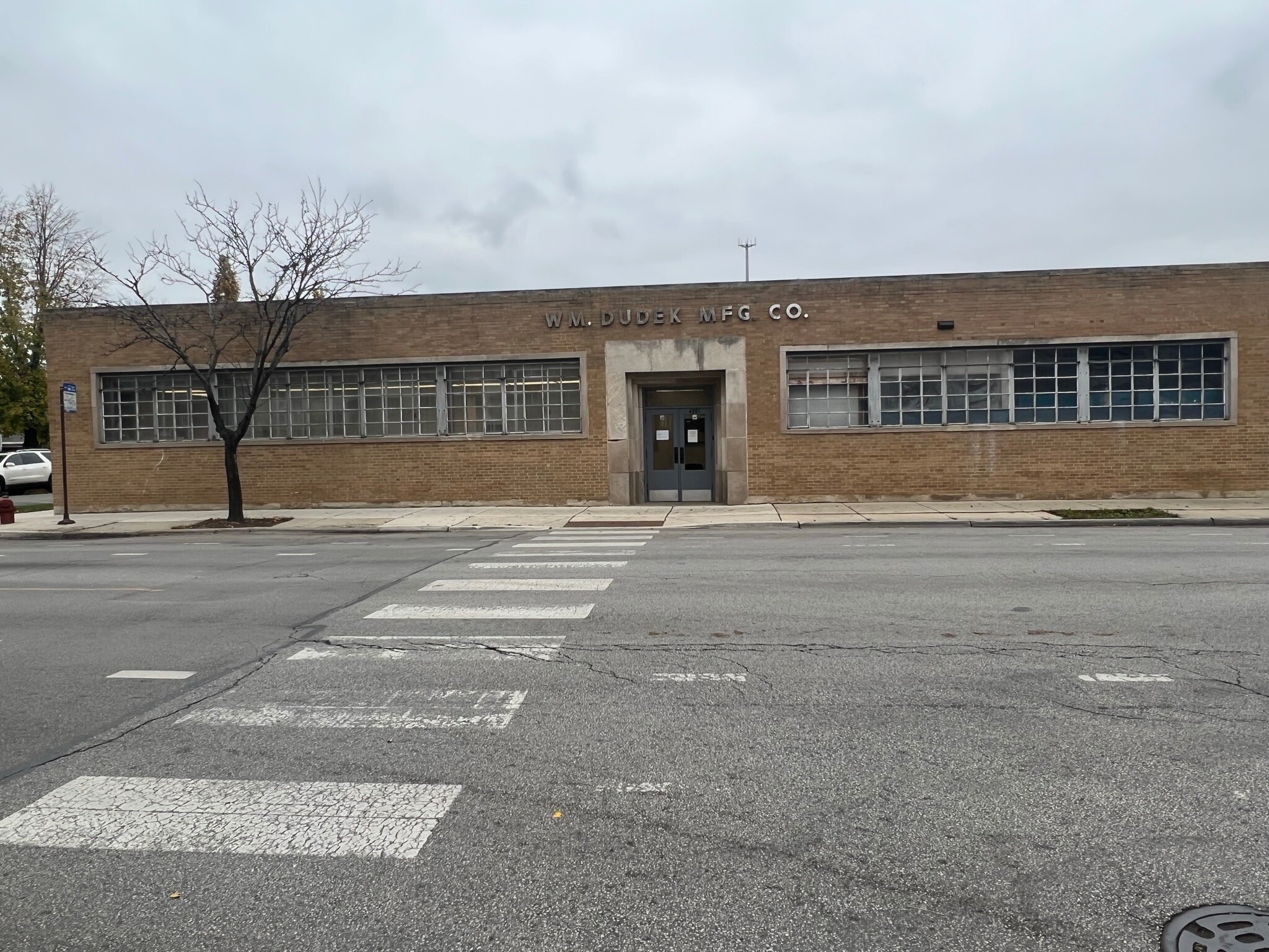 4901 W Armitage Ave, Chicago, IL for sale Building Photo- Image 1 of 4