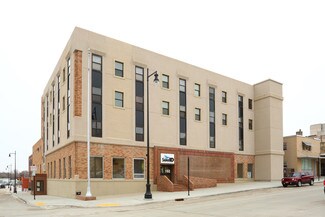 Plus de détails pour 105 1st St SE, Minot, ND - Bureau/Commerce de détail, Commerce de détail à louer