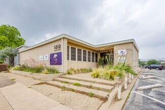 Plus de détails pour 1212 W El Paso St, Fort Worth, TX - Bureau à vendre