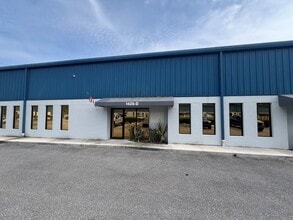 1426 Skees Rd, West Palm Beach, FL à louer Photo du bâtiment- Image 1 de 7