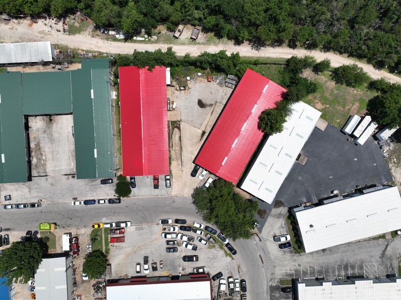 1511 Brandi Ln, Round Rock, TX for lease - Building Photo - Image 2 of 7