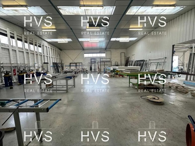 Industriel dans Vitrolles à louer - Photo intérieure - Image 3 de 18