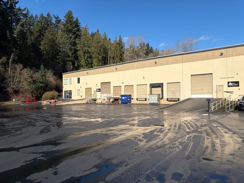 1601 15th St NW, Auburn, WA for lease - Building Photo - Image 2 of 9