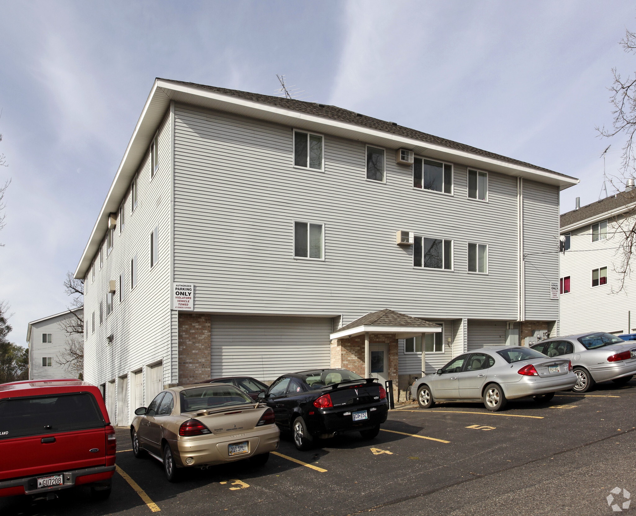 1020 6th Ave S, Saint Cloud, MN for sale Primary Photo- Image 1 of 46