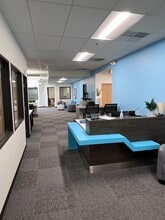 3600 Green Ct, Ann Arbor, MI à louer Photo intérieure- Image 2 de 12