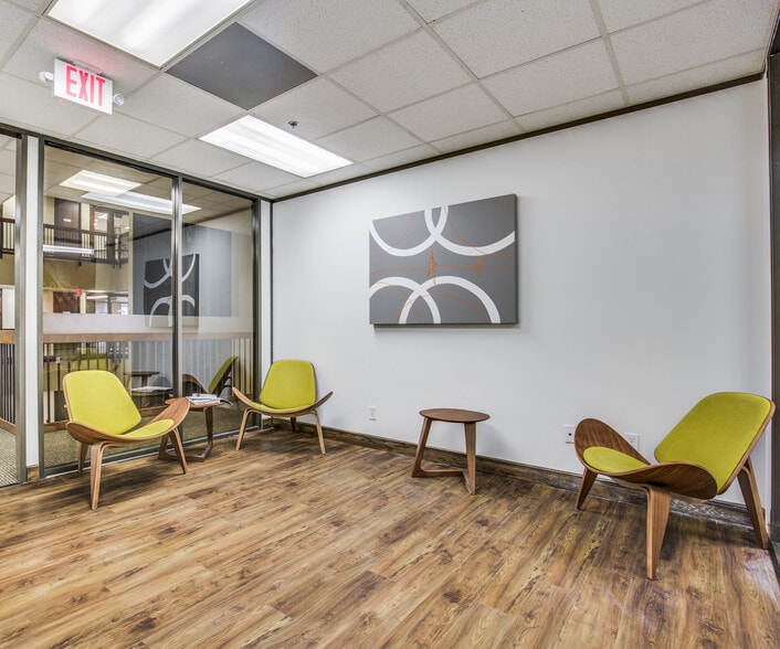 1110 Nasa Pky, Houston, TX for lease - Interior Photo - Image 3 of 8