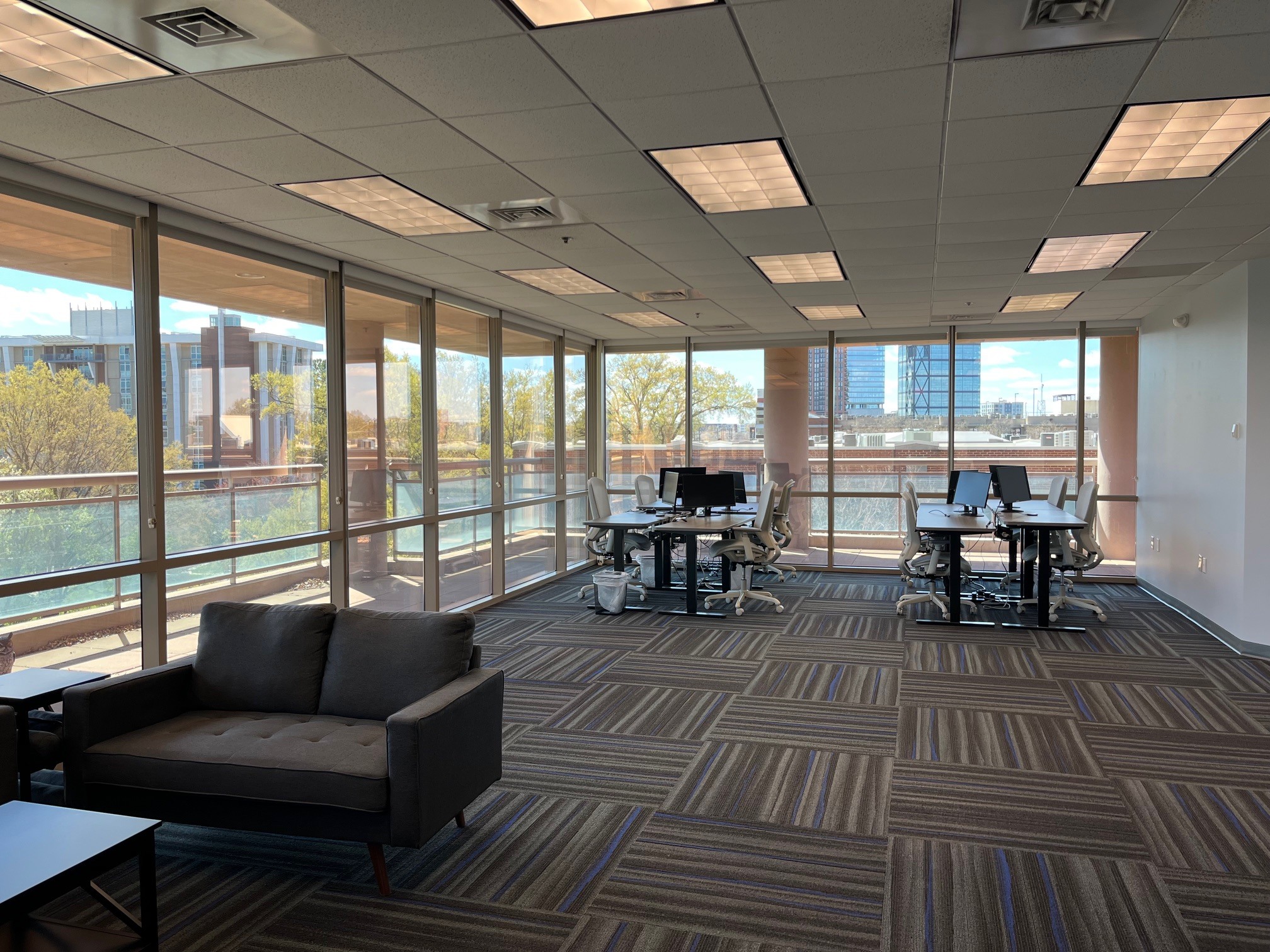 325 Arlington Ave, Charlotte, NC for lease Interior Photo- Image 1 of 8